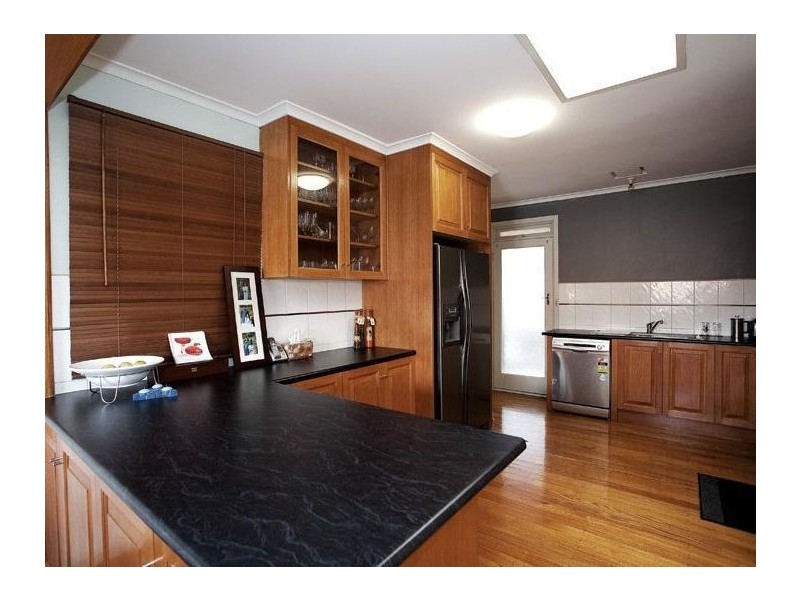 1/27 Chestnut Street, Surrey Hills VIC 3127