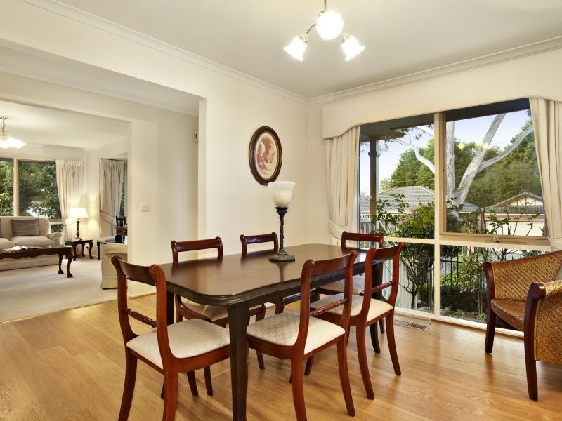 15 Malvern Road, Mont Albert North VIC 3129