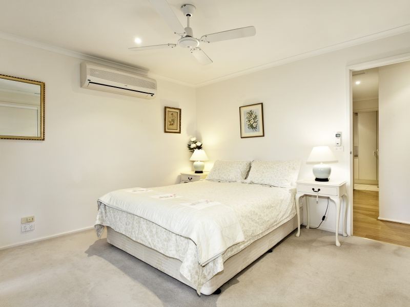 15 Malvern Road, Mont Albert North VIC 3129