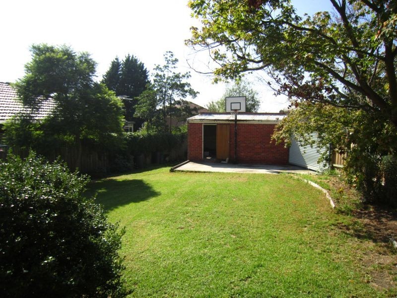 52A Rostrevor Parade, Mont Albert North VIC 3129