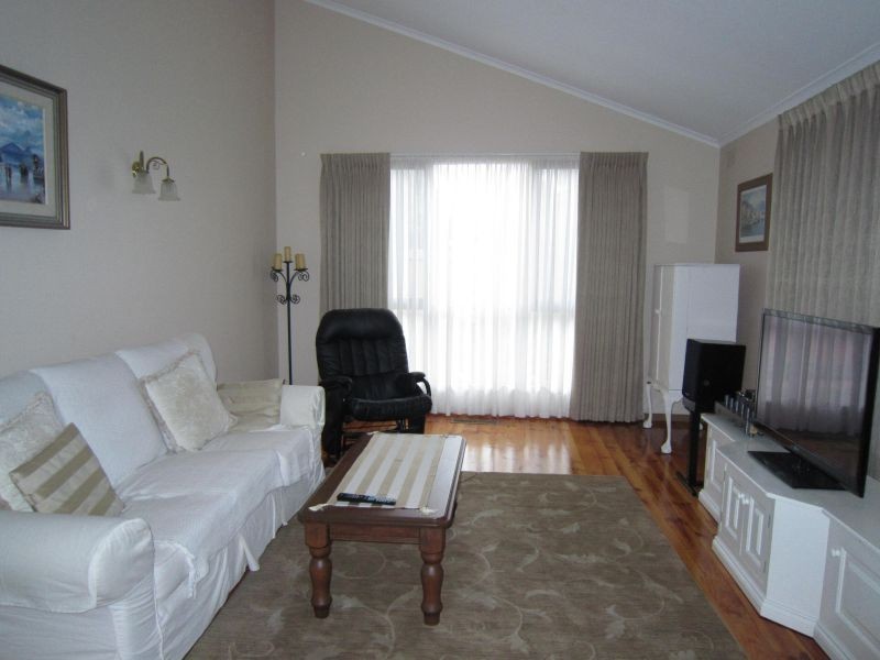 2/22-24 Broughton Road, Surrey Hills VIC 3127