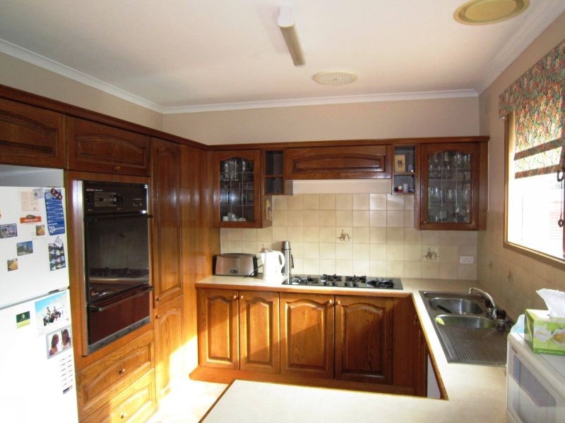 2/22-24 Broughton Road, Surrey Hills VIC 3127