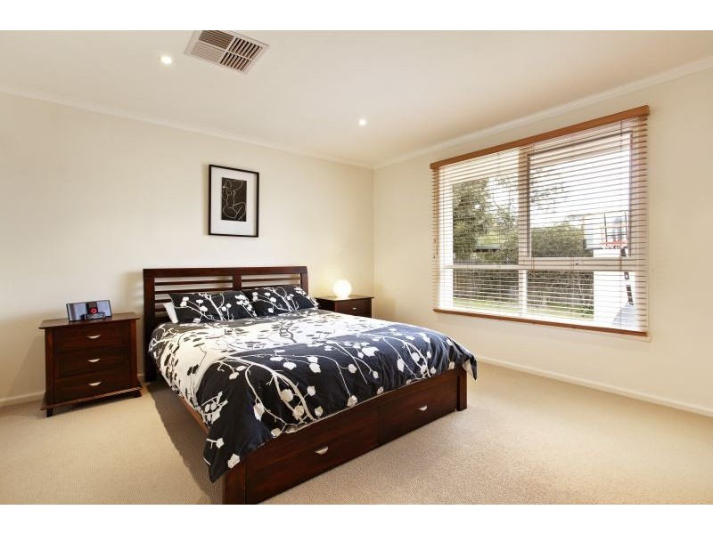 125 Ayr Street, Doncaster VIC 3108