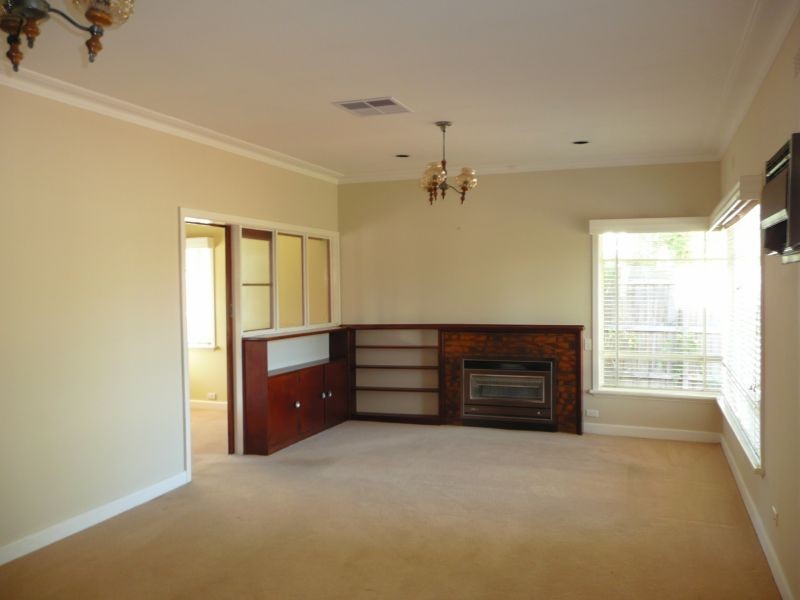 23 Milton Street, Blackburn VIC 3130