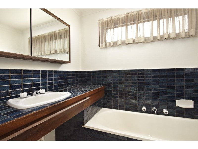 2/2 Erne Street, Balwyn VIC 3103