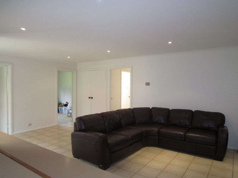 99 Rostrevor Parade, Mont Albert North VIC 3129