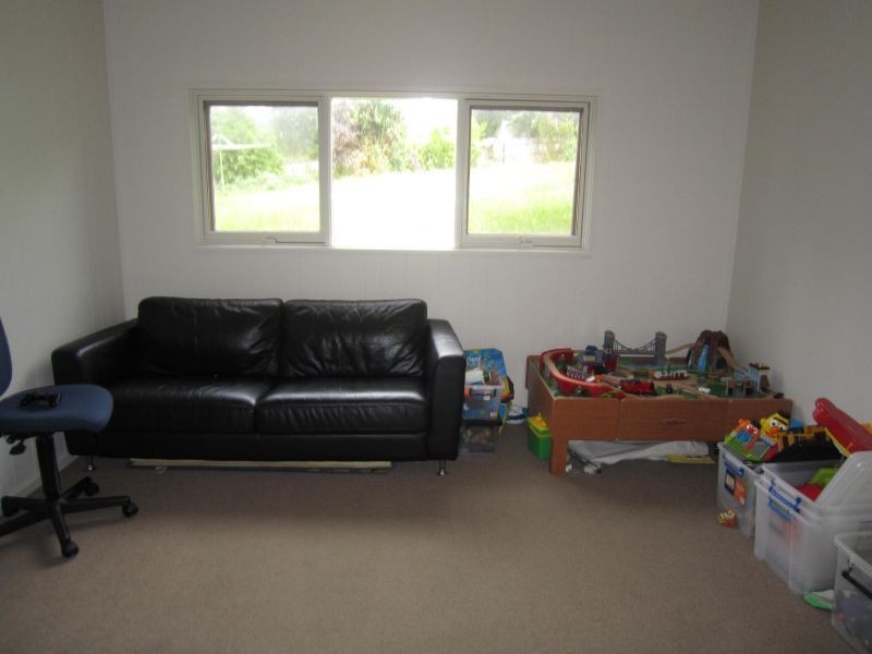 99 Rostrevor Parade, Mont Albert North VIC 3129