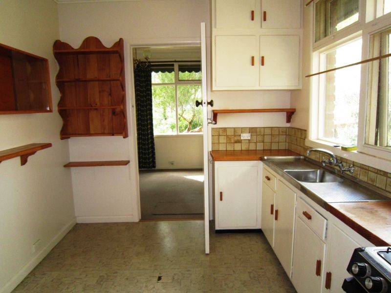 8 Clovelly Court, Balwyn North VIC 3104