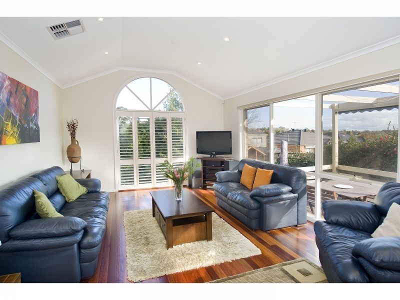 10 Yongala Street, Balwyn VIC 3103