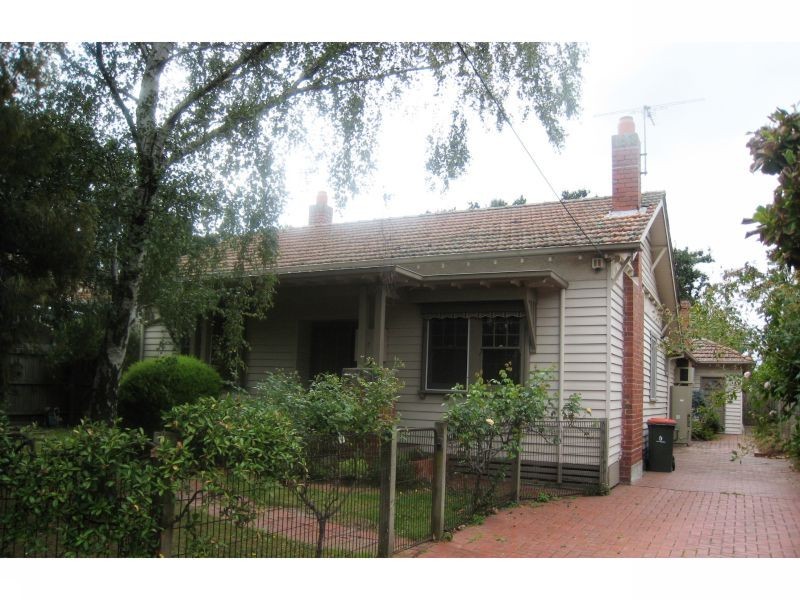 7 Albert Street, Surrey Hills VIC 3127