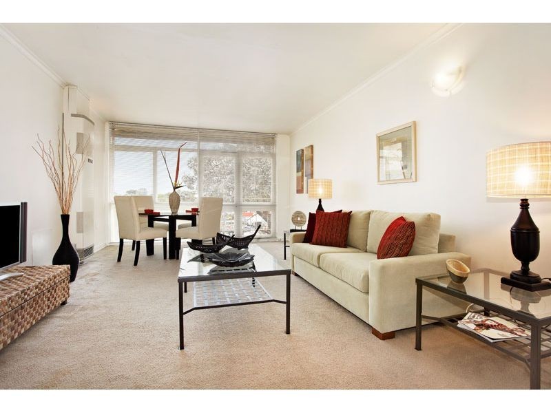 8/894 Burke Road, Canterbury VIC 3126