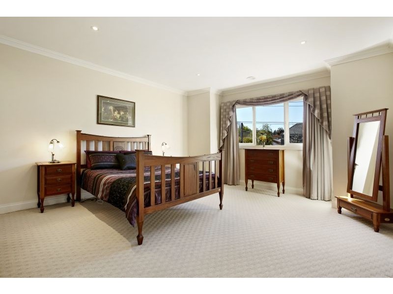 6A Bernborough Avenue, Balwyn VIC 3103