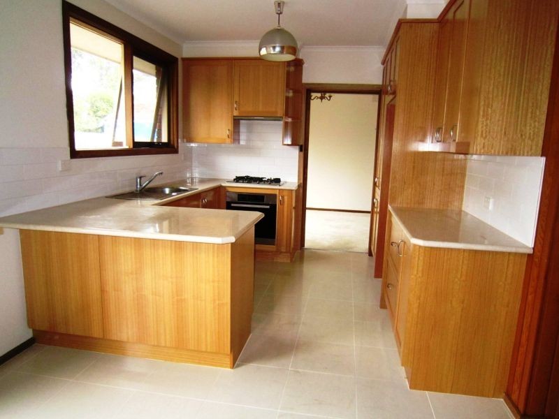 2/90 Windsor Crescent, Mont Albert VIC 3127