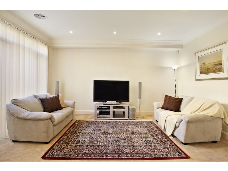 2/55 Yerrin Street, Balwyn VIC 3103