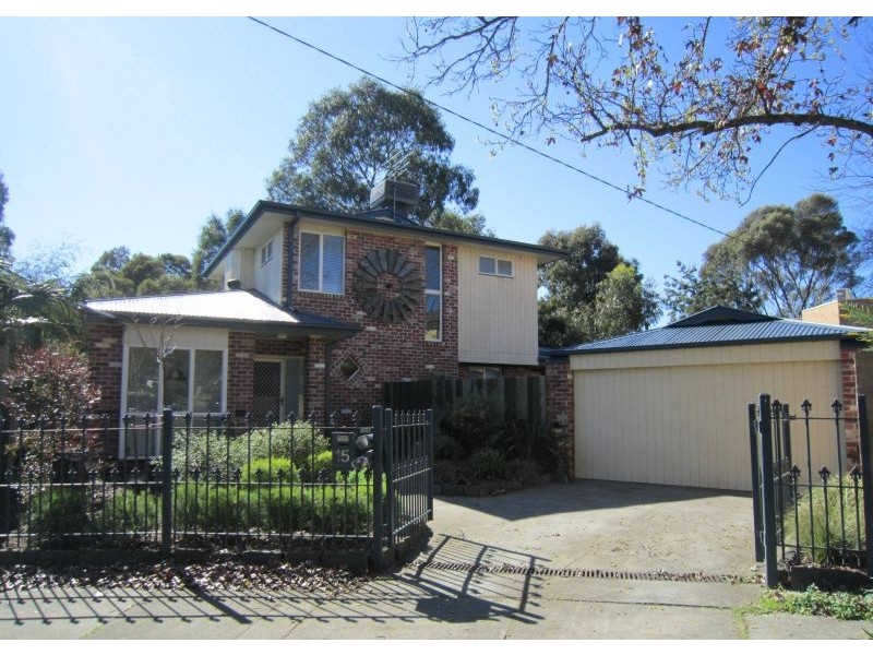 15 Lloyd Street, Balwyn North VIC 3104