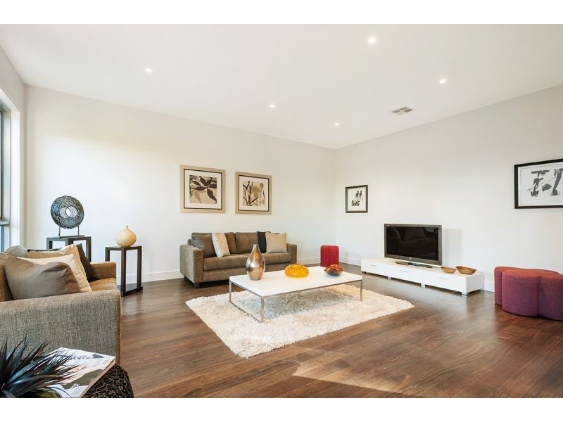 3/24 Orchard Crescent, Mont Albert North VIC 3129