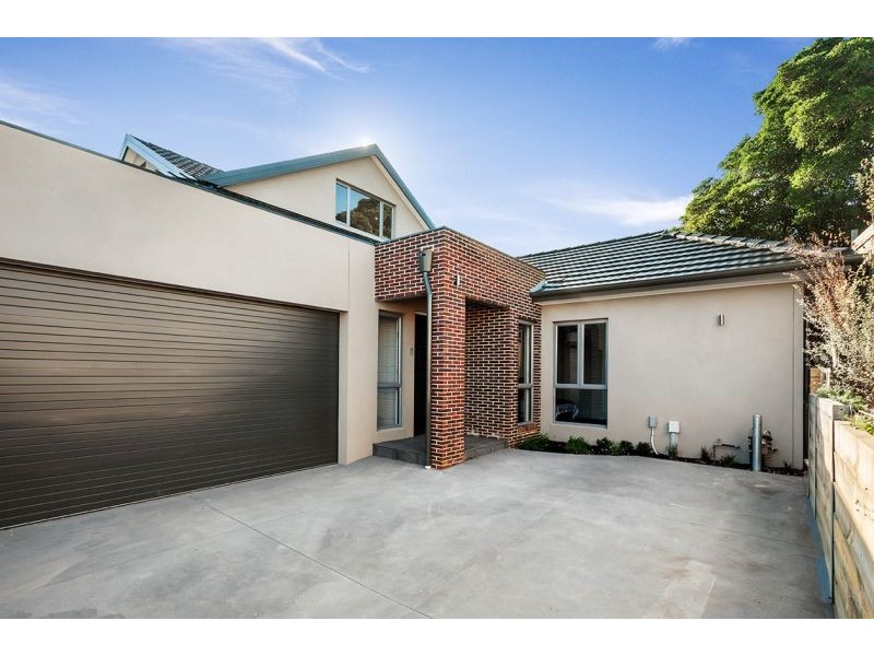 3/24 Orchard Crescent, Mont Albert North VIC 3129