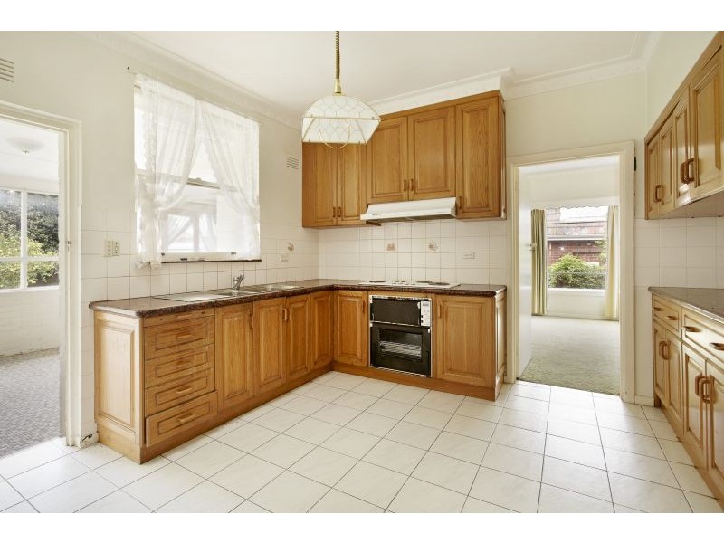 25 Coleman Avenue, Kew East VIC 3102