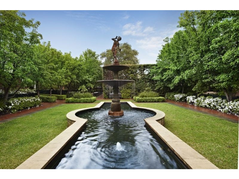 196D Riversdale Road, Hawthorn VIC 3122