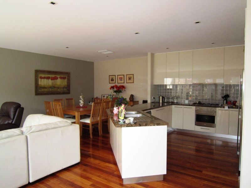 4/5 Chatham Road, Canterbury VIC 3126