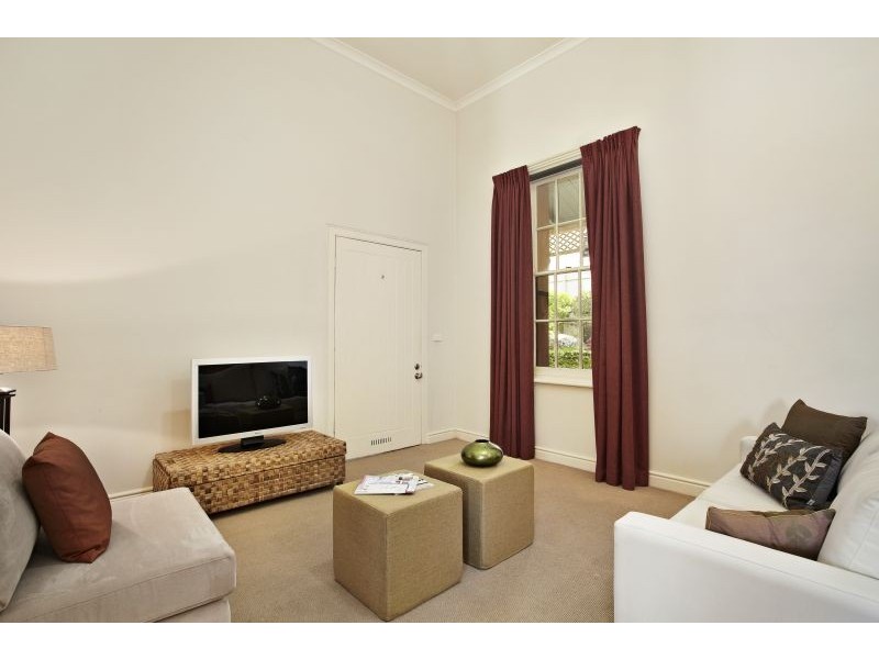36 Wiltshire Drive, Kew VIC 3101