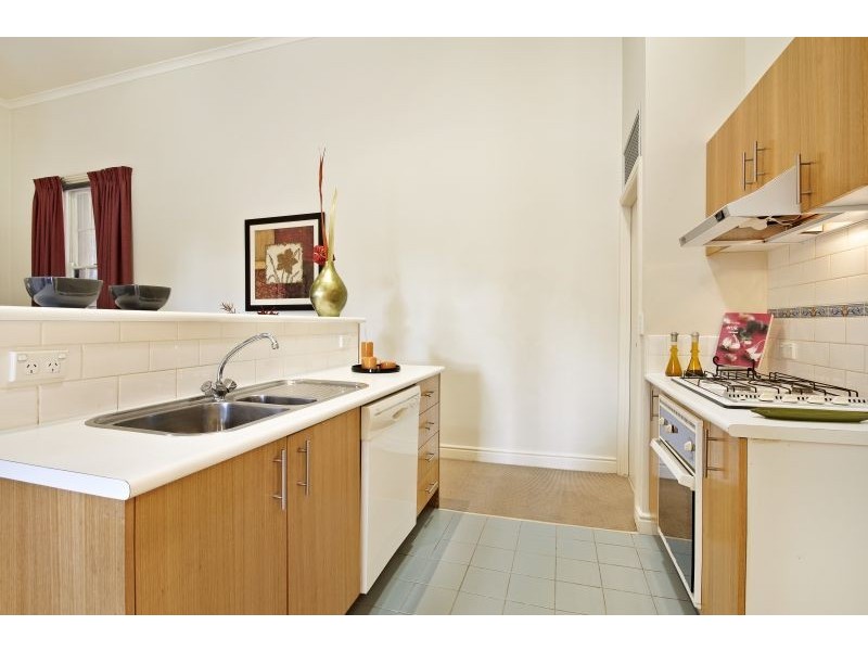 36 Wiltshire Drive, Kew VIC 3101