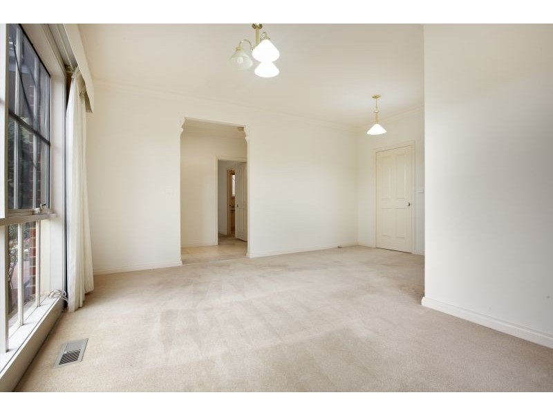 2/13 Relowe Crescent, Balwyn VIC 3103