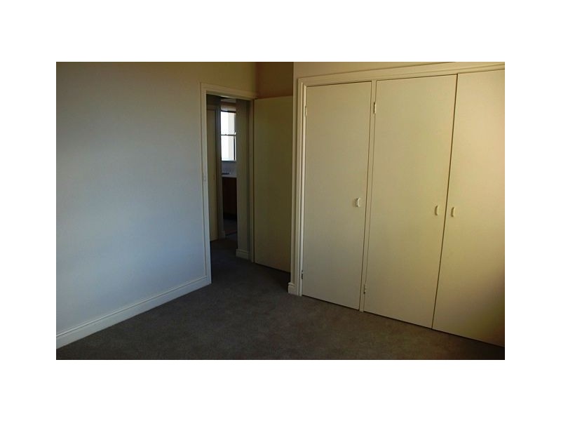 77 Wiltshire Drive, Kew VIC 3101