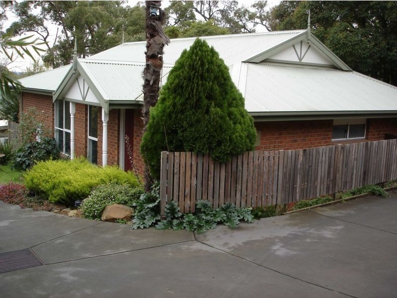 2/251 Forest Road, Boronia VIC 3155