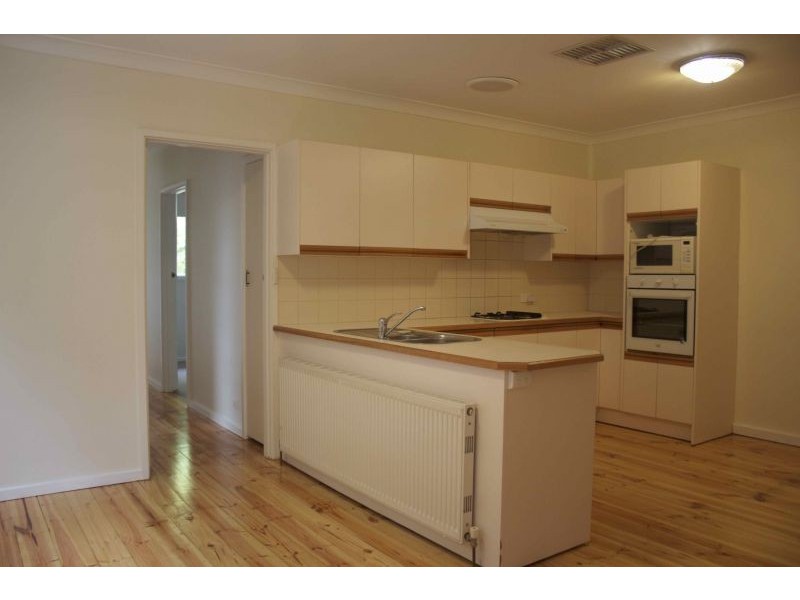 1/9 Citron Ave, Balwyn North VIC 3104