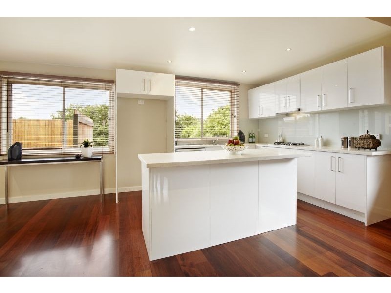 1/16 Box Hill Crescent, Mont Albert North VIC 3129