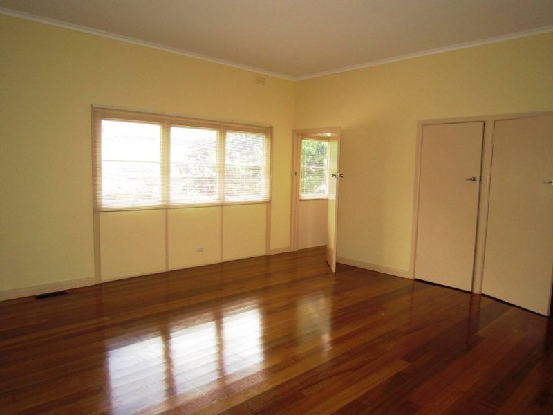 22 Clyde Street, Balwyn VIC 3103