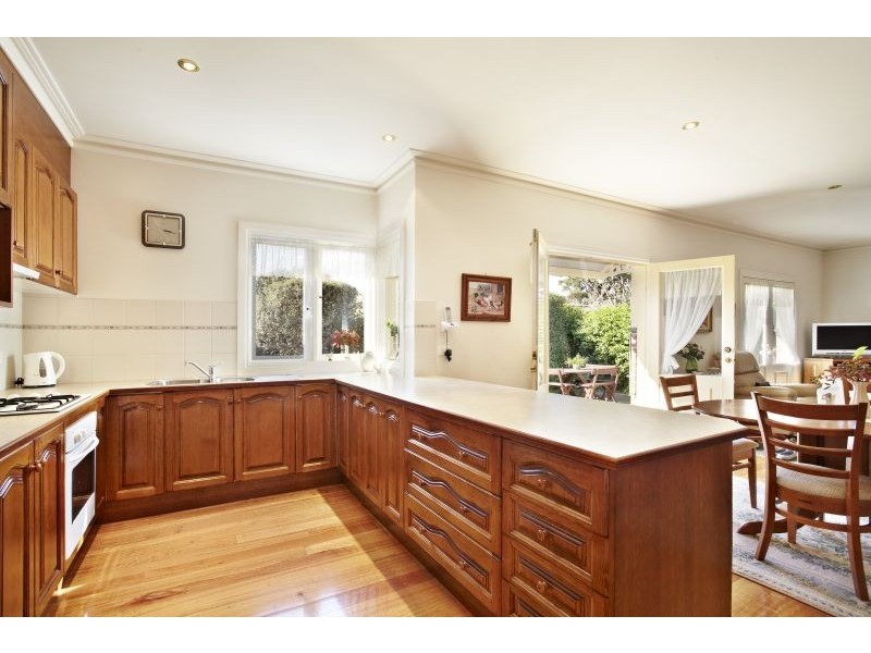 1/28 Orchard Crescent, Mont Albert North VIC 3129