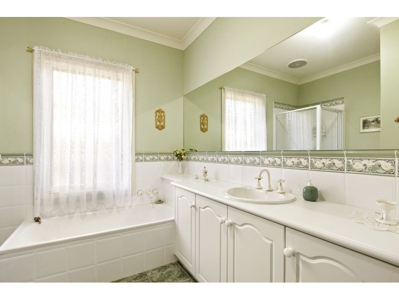 1/28 Orchard Crescent, Mont Albert North VIC 3129