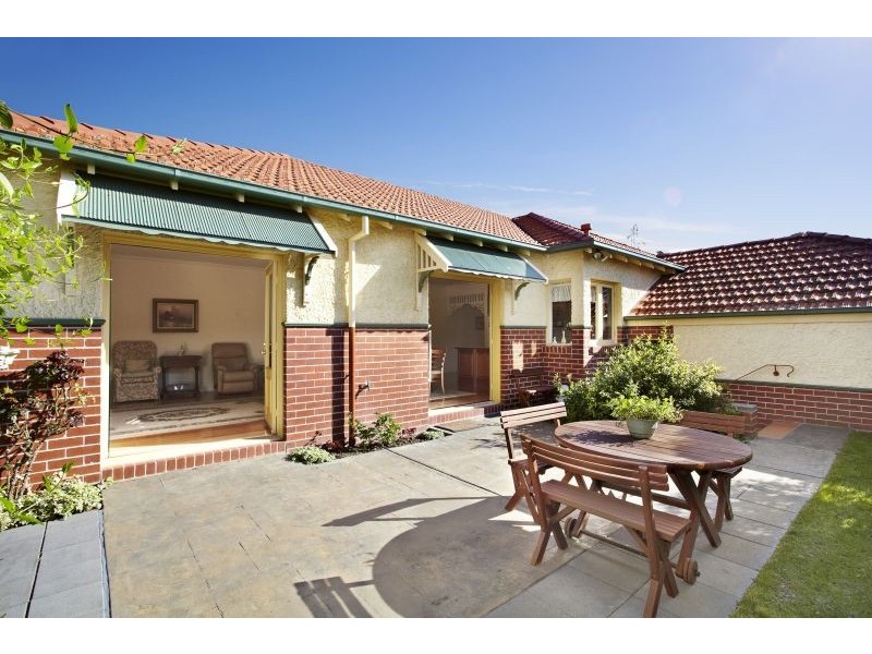 1/28 Orchard Crescent, Mont Albert North VIC 3129