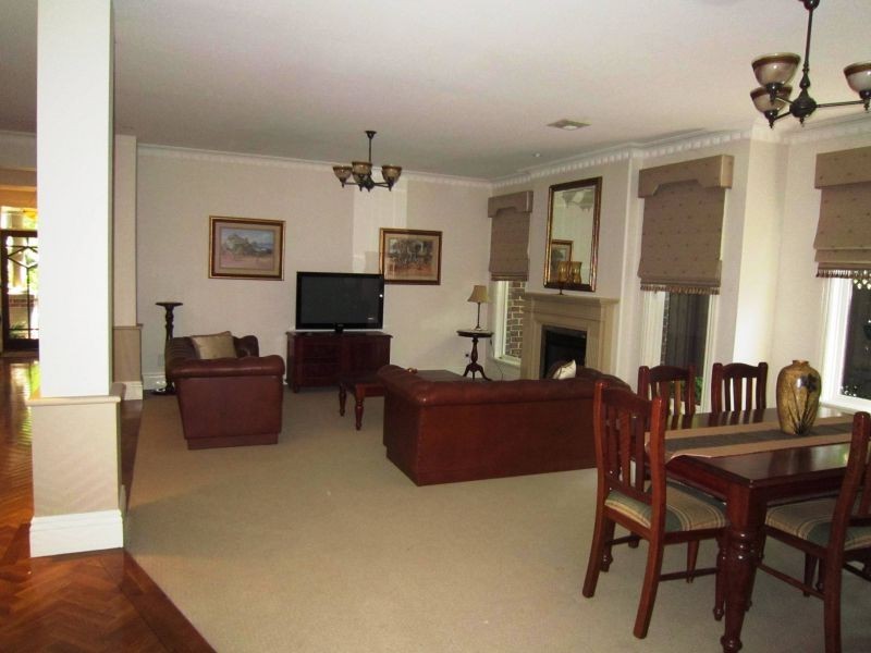 7A Lightfoot Street, Mont Albert VIC 3127