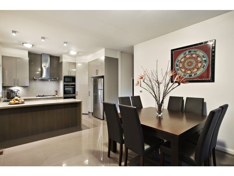 1/115 Willowbend, Bulleen VIC 3105