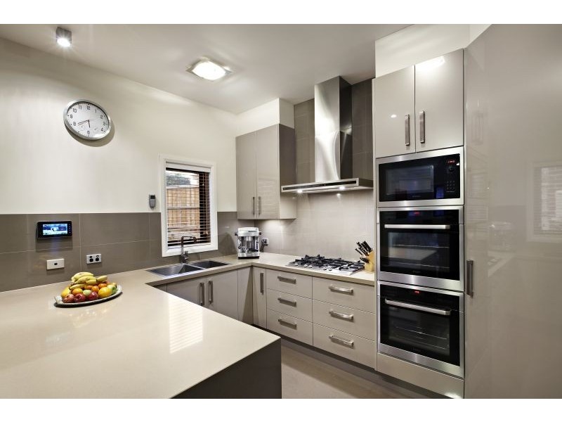 1/115 Willowbend, Bulleen VIC 3105