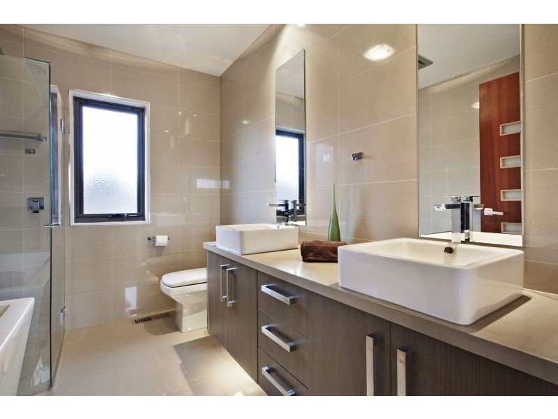 1/115 Willowbend, Bulleen VIC 3105