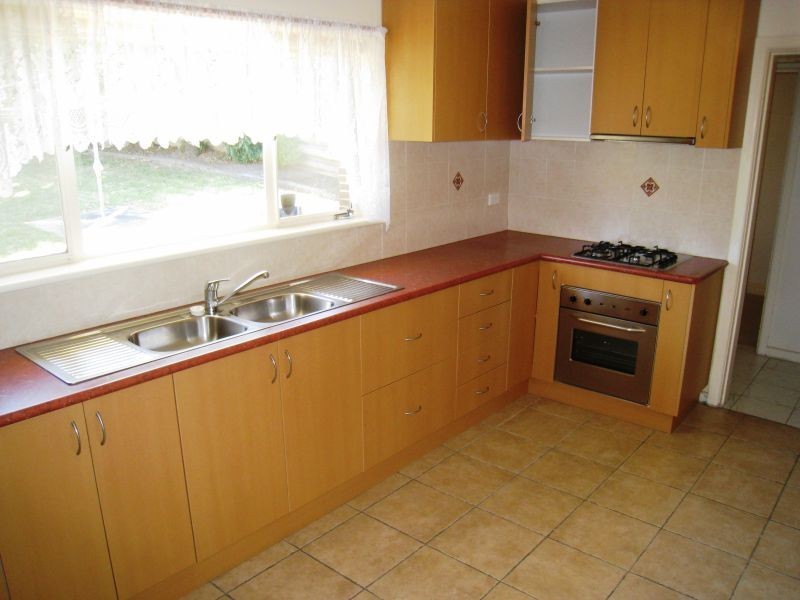 23 Carawatha Road, Doncaster VIC 3108