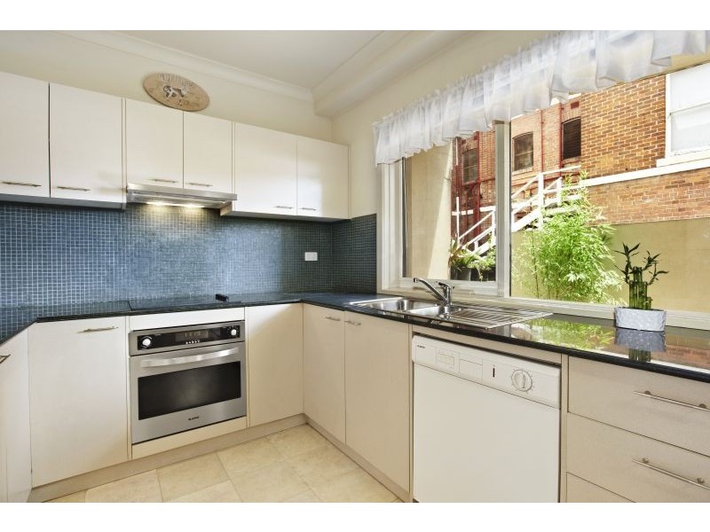6/65 Cotham Road, Kew VIC 3101