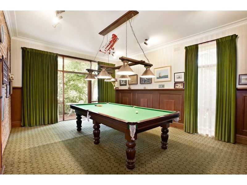 11 Milne Road, Mont Albert North VIC 3129