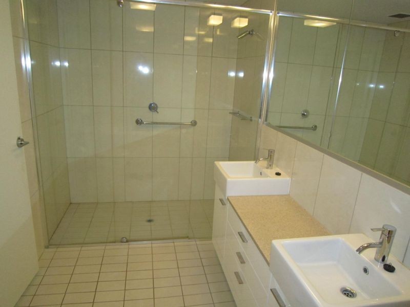 201/53 Chaucer Crescent, Canterbury VIC 3126