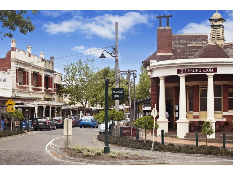 18 McGregor Street, Canterbury VIC 3126