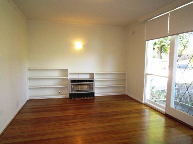1/5 Willow Grove, Canterbury VIC 3126