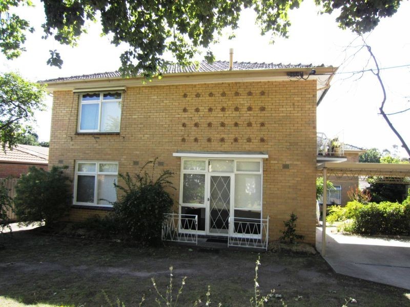 1/5 Willow Grove, Camberwell VIC 3124
