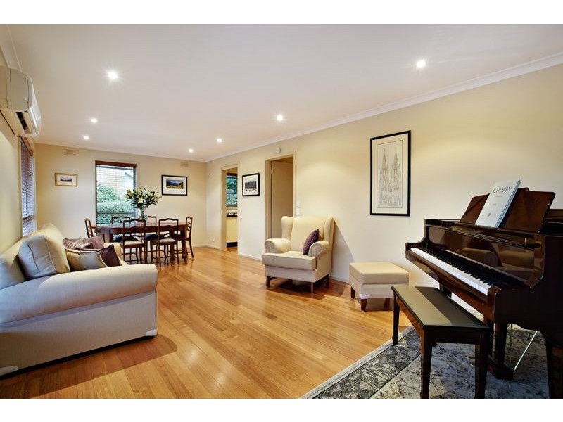 15 Briggs Street, Mont Albert North VIC 3129