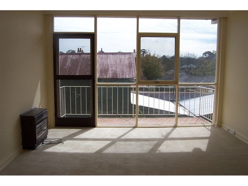 14/18 Alexandra Crescent, Surrey Hills VIC 3127