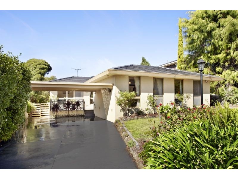 26 Buller Drive, Glen Waverley VIC 3150