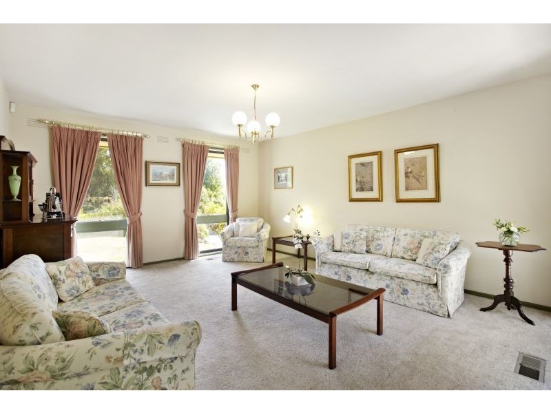 26 Buller Drive, Glen Waverley VIC 3150